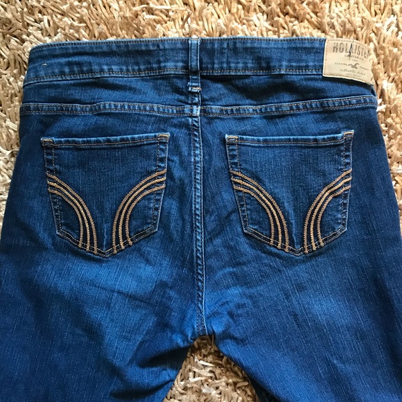 HOLLISTER super skinny jeans (medium- dark wash) - Picture 4 of 6